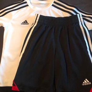 Boys ADIDAS set **SUNDAY SALE**
